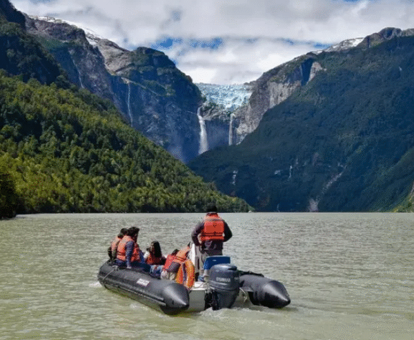excursion en bote queulat